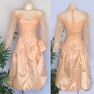 v i n t a g e :: Romantic Floral Lace Taffeta Bow Party Dress